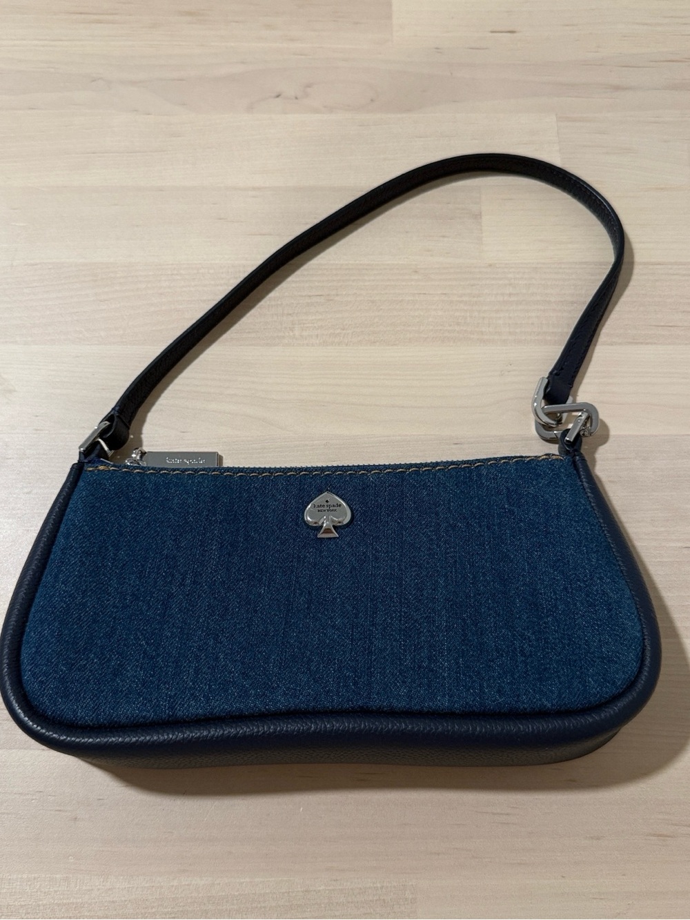 KATE SPADE PURSE - Picture 3 of 5